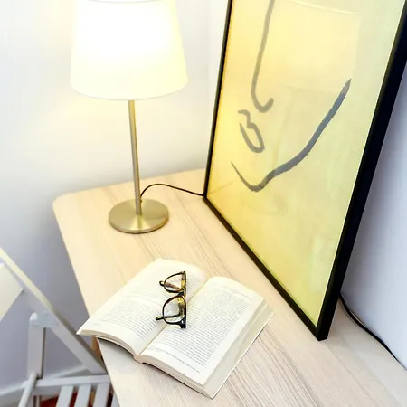 Xtraordinary Moments Apartment